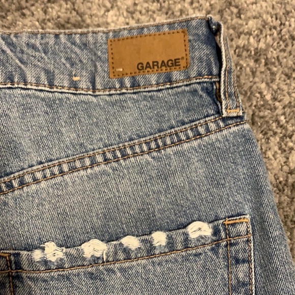 Garage shorts - Picture 3 of 4